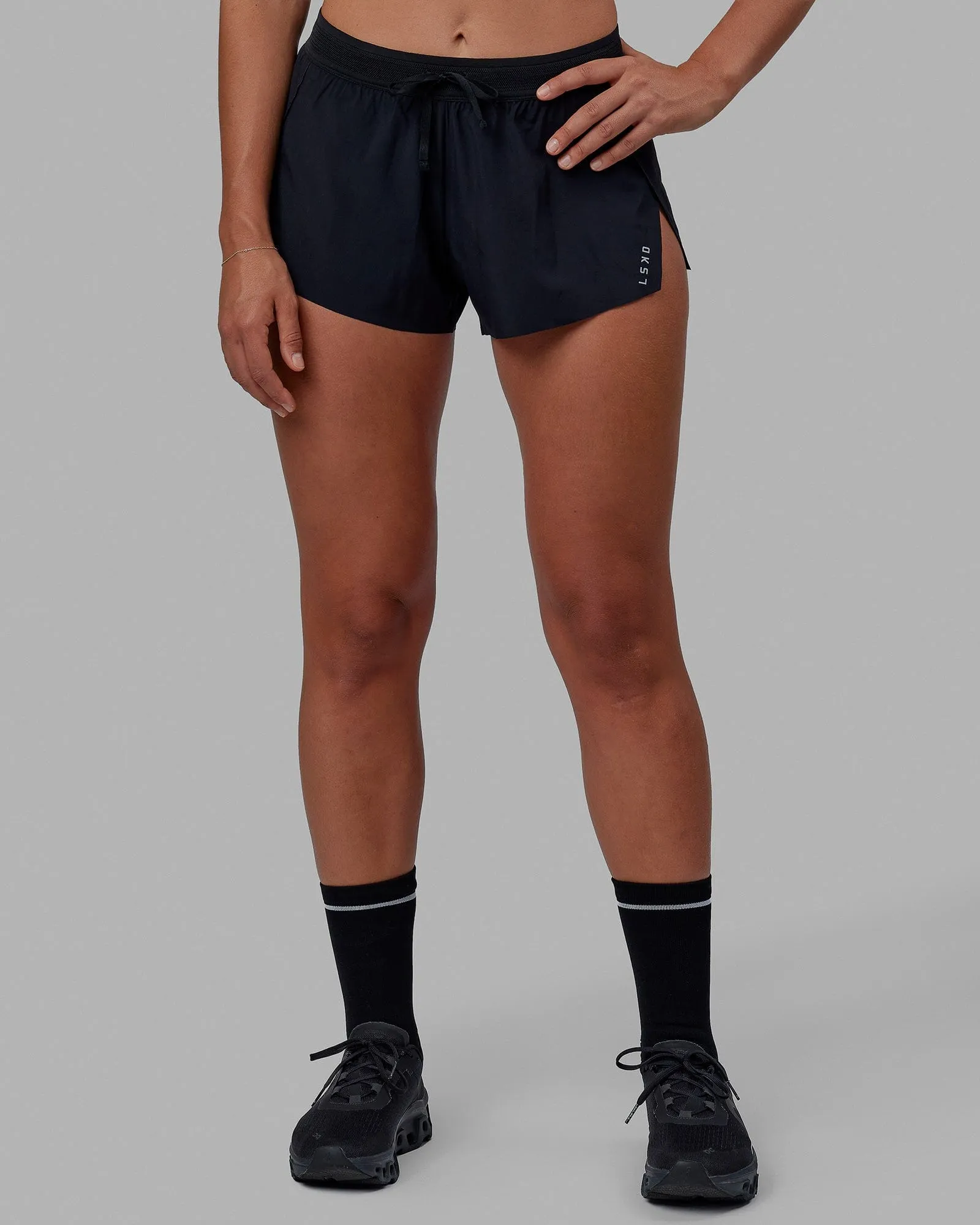 Accelerate 3" Run Shorts - Black