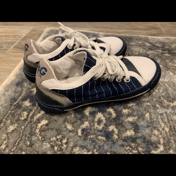 D&amp;G Junior sneakers European size28