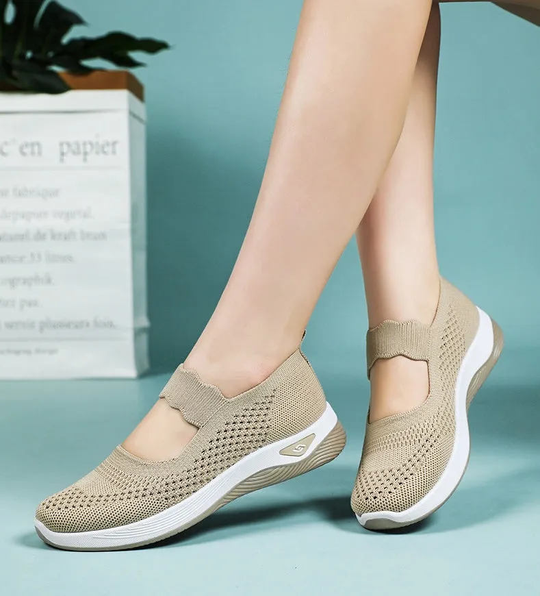 Fashionable Minimalist Women's Sneakers with Solid Circular Pattern Outsole