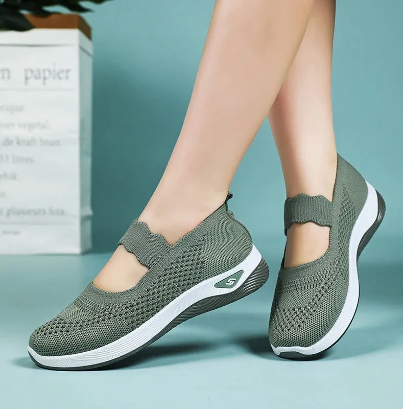Fashionable Minimalist Women's Sneakers with Solid Circular Pattern Outsole