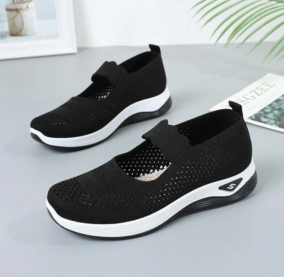 Fashionable Minimalist Women's Sneakers with Solid Circular Pattern Outsole