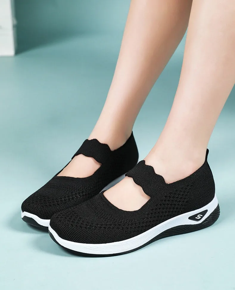 Fashionable Minimalist Women's Sneakers with Solid Circular Pattern Outsole