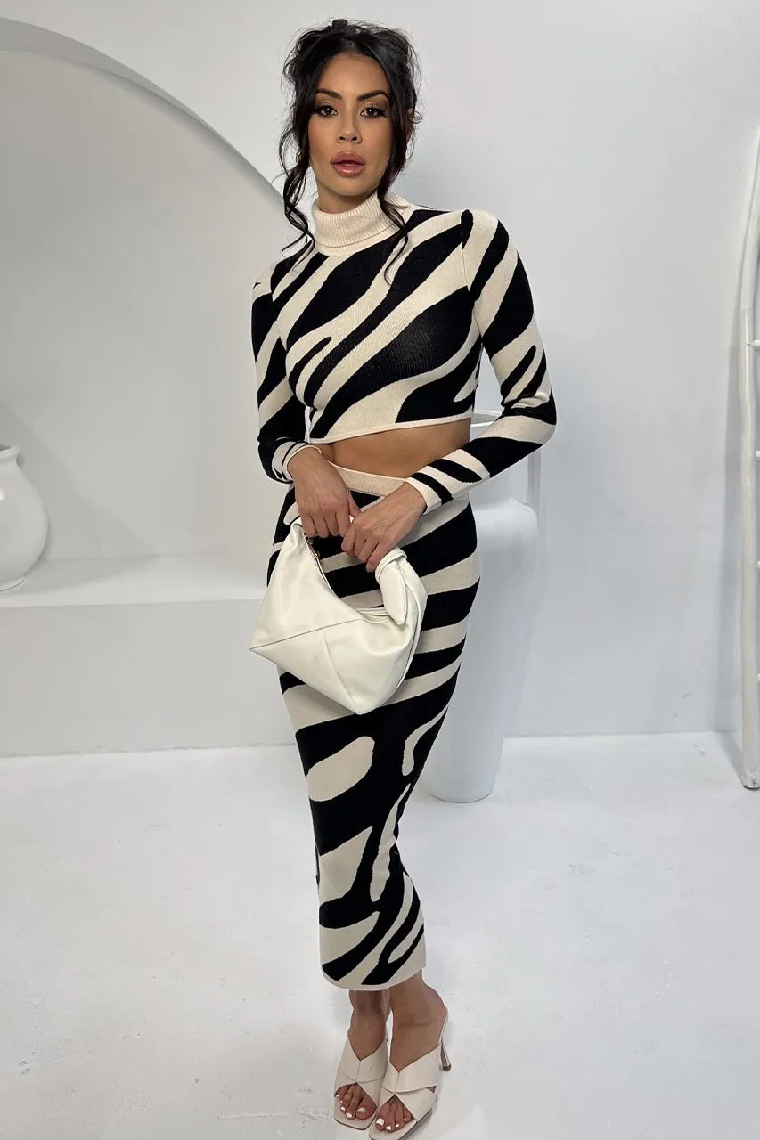 Perrie | Fashionable Striped Set