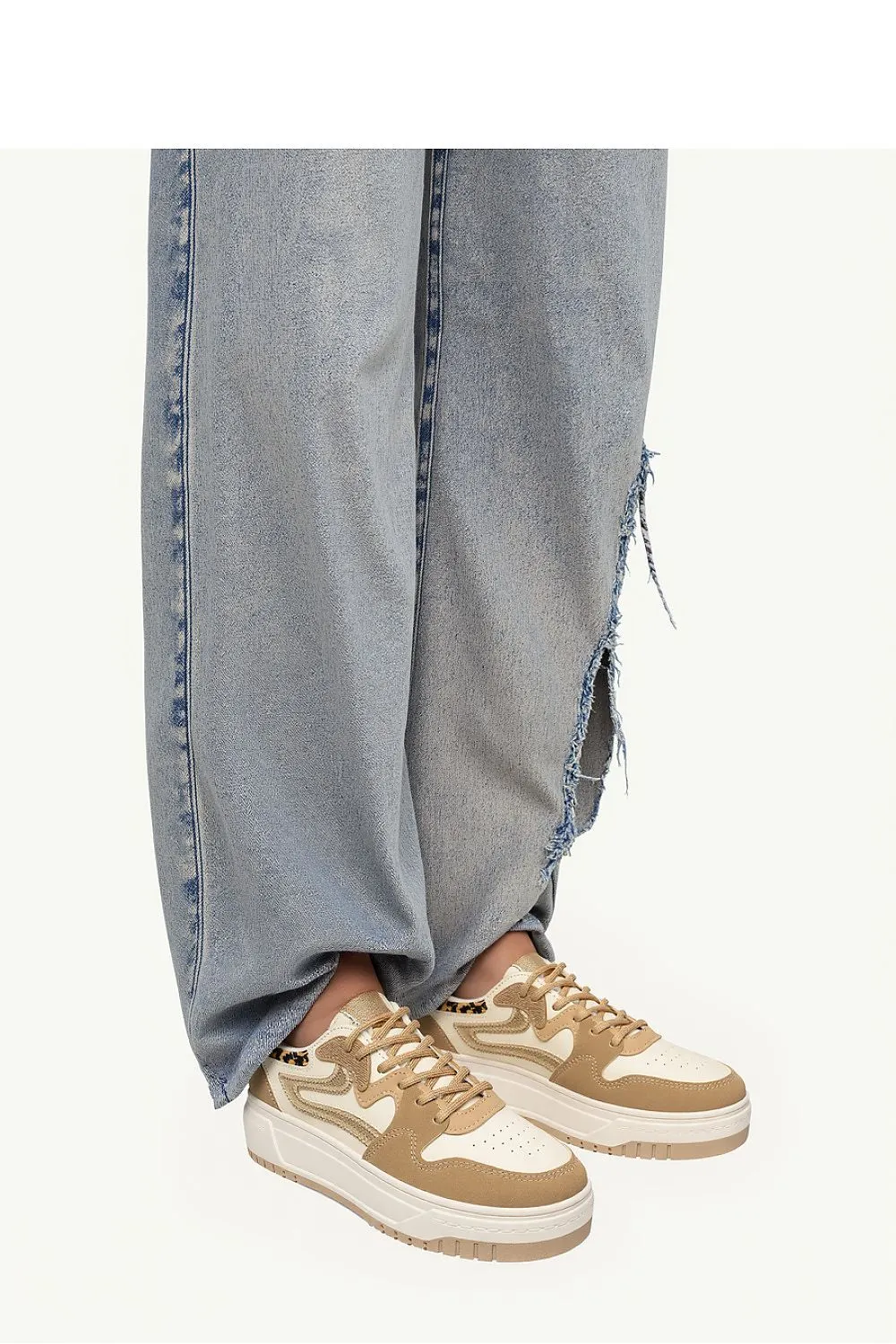 Sport Shoes